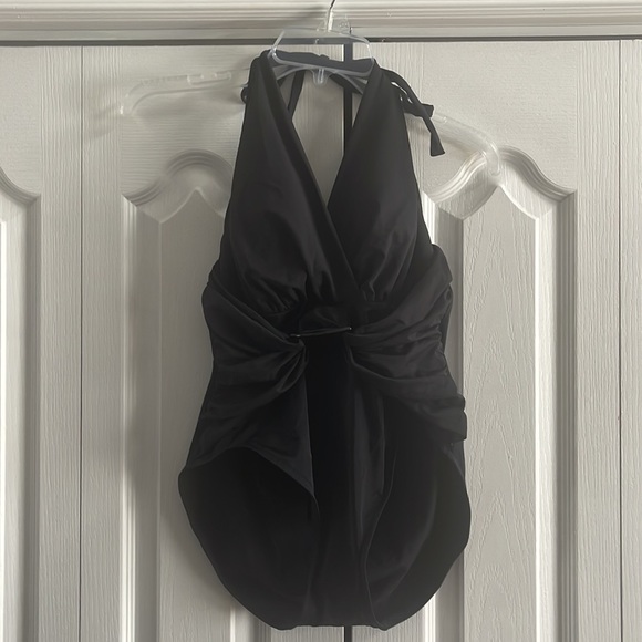 ☀️🏝️NWT Magicsuit Solid Angelina One Piece Swimsuit - Picture 5 of 7